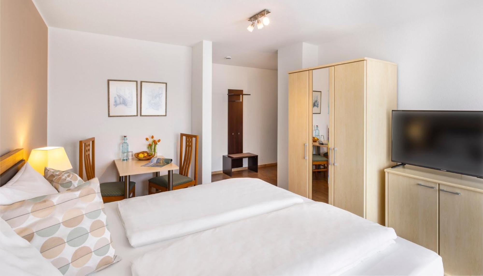 Hotel Garni Sonnengruss Hagnau Dış mekan fotoğraf